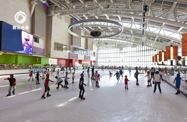 滑冰場制冷設備多少錢.jpg 滑冰場制冷設備多少錢.jpg