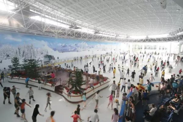 深圳滑冰場(chǎng) 深圳滑冰場(chǎng)