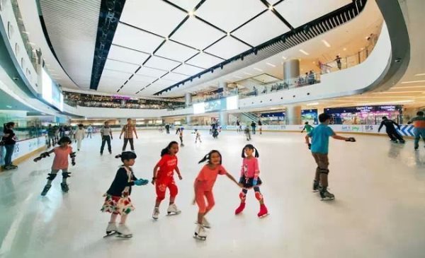 南京真冰滑冰場(chǎng) 南京真冰滑冰場(chǎng)