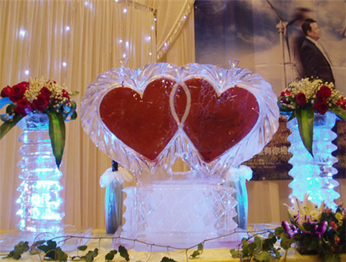 上海注酒冰雕公司